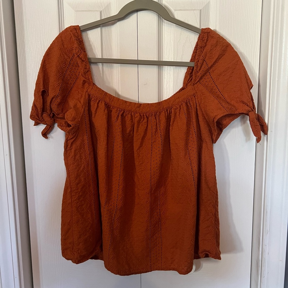 Square Neck Eyelet • Short Sleeve Blouse | Universal Thread | Burnt Orange | L